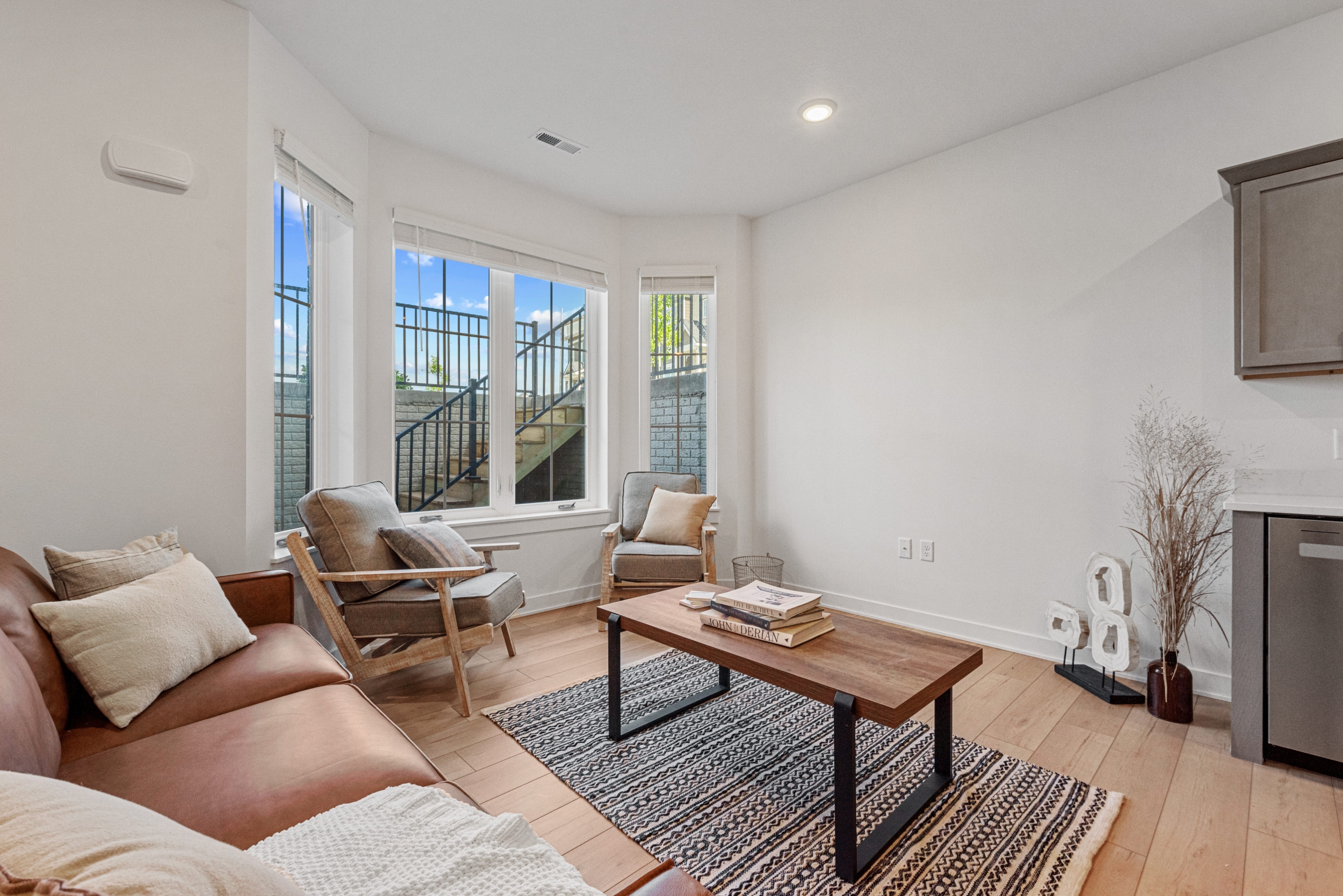1135 Southwest 11th Street - 1
